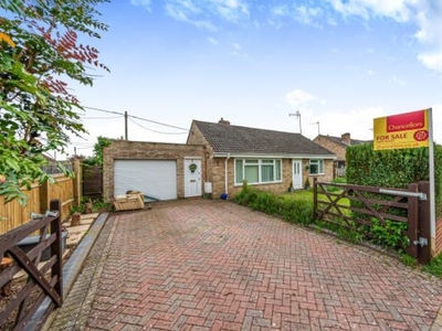 2 Bed Bungalow For Sale in Carterton, Oxfordshire, OX18 - 5009111