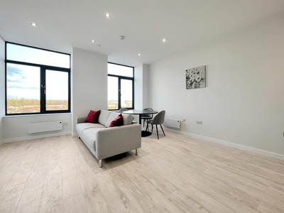 2 bedroom apartment for rent in Block F, Victoria Riverside, Leeds, LS10