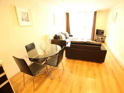 2 bedroom apartment for rent in Printing House Square, The Bars, GU1