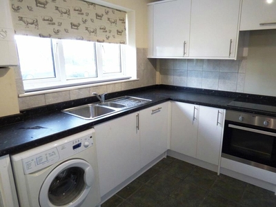 2 bedroom apartment for rent in Selsdon Avenue, Woodley, Reading, Berkshire, RG5