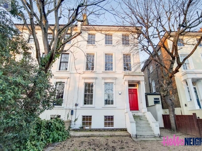 2 bedroom apartment for rent in Shooters Hill Road, London, SE3