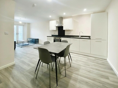 2 bedroom apartment for rent in The Bailey, City Road, M15