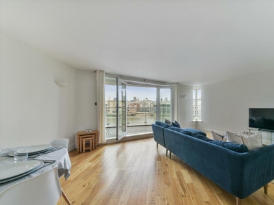 2 bedroom flat for rent in Benbow House, 24 New Globe Walk, Southbank, London, SE1
