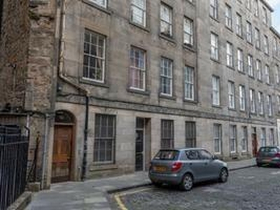 2 bedroom flat for rent in Brighton Street, Old Town, Edinburgh, EH1