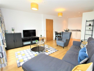 2 bedroom flat for rent in Candle House, Granary Wharf, LS1