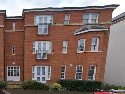 2 bedroom flat for rent in George Roche Road, CT1