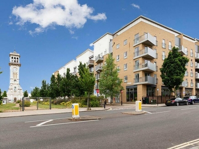 2 bedroom flat for rent in New Clocktower Place , Islington / Caledonian Road N7
