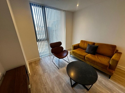 2 bedroom flat for rent in Queen Street, Manchester, Greater Manchester, M3