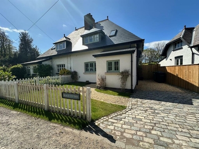 2 bedroom semi-detached house for rent in Larkhill Cottages, Larkhill Lane, Formby, L37