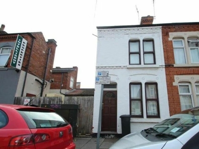 2 bedroom terraced house for rent in Saxon Street, Leicester, LE3