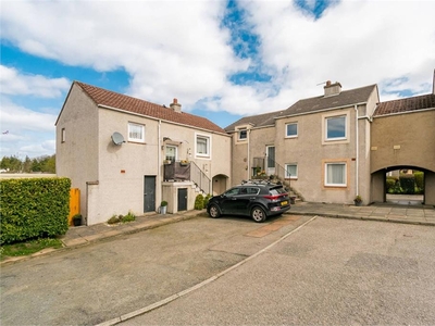 3 bed upper flat for sale in Bonaly