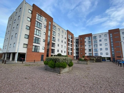 3 bedroom apartment for rent in Ladywell Point, Pilgrims Way, Salford, M50 1AW, M50