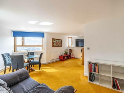3 bedroom apartment for rent in Worlds End Estate, Chelsea, SW10