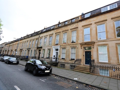 3 bedroom house for rent in Woodside Place, Glasgow, G3