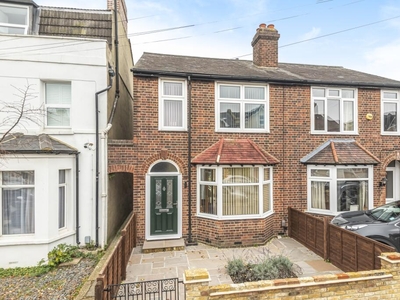 3 bedroom semi-detached house for rent in Merchland Road London SE9