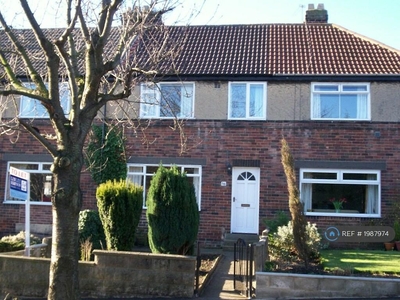 3 bedroom terraced house for rent in Brownberrie Drive, Horsforth, Leeds, LS18