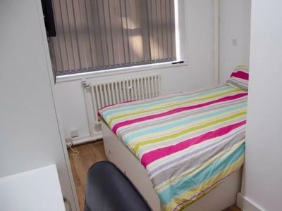 4 bedroom apartment for rent in bed (En-suites) Albion Street, Leicester, LE1