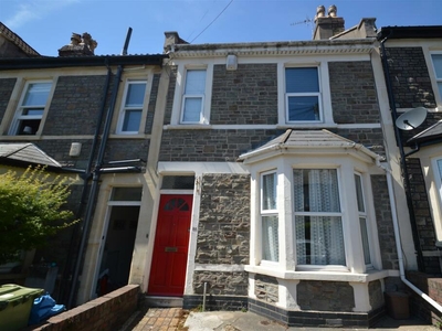 4 bedroom house for rent in Church Road, Horfield, Bristol, BS7