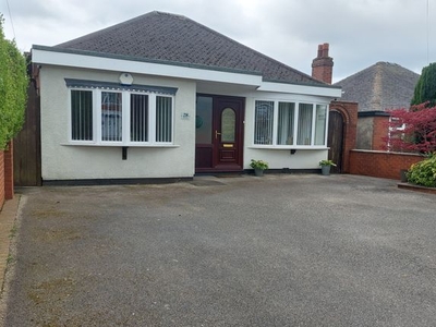 Bungalow to rent in Ash Bank Road, Stoke-On-Trent ST2