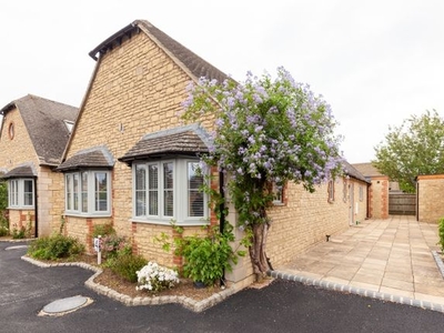 Bungalow to rent in Aston Road, Brighthampton, Witney OX29