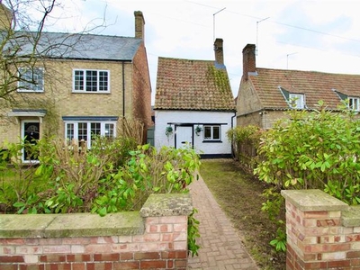Detached house to rent in Church Street, Werrington, Peterborough PE4