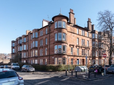 Flat to rent in Edgemont Street, Shawlands, Glasgow G41