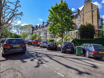 Flat to rent in Elsworthy Terrace, Primrose Hill NW3