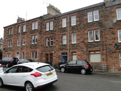Flat to rent in Hawarden Terrace, Perth PH1