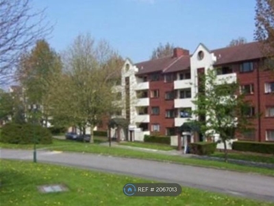 Flat to rent in Imogen Court, Salford M5