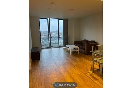 Flat to rent in Old Mount Street, Manchester M4