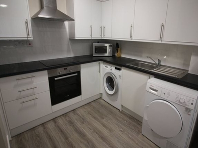 Flat to rent in Prior Deram Walk, Canley, Coventry CV4