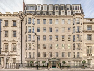 Flat to rent in Upper Grosvenor Street, London W1K