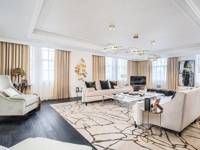 Flat to rent in Whitehall Place, Whitehall SW1A