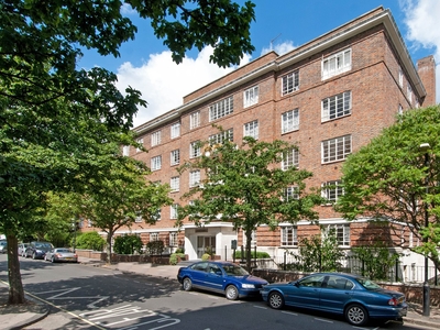 Kingsmill Terrace, St John's Wood, London, NW8 1 bedroom flat/apartment in St John's Wood