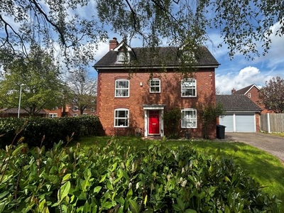 Detached house to rent in Hall Croft, Sutton Coldfield B75