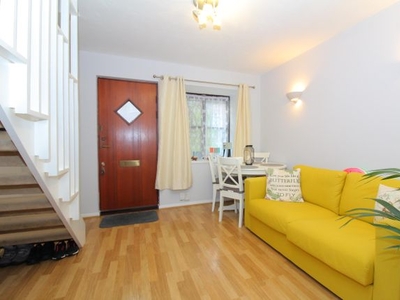 Property to rent in Stonefield Park, Maidenhead SL6