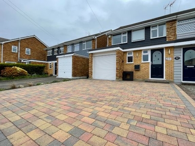 Semi-detached house to rent in Borrowdale Close, Benfleet SS7