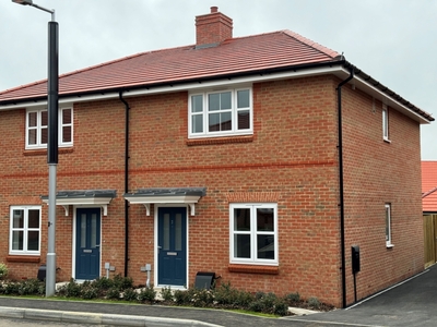 Shared Ownership in Basingstoke, Hampshire 2 bedroom Semi-Detached House