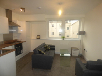 Studio apartment for rent in Electra House, SN1