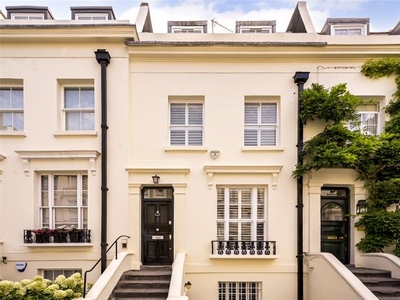 Terraced house to rent in Gordon Place, Kensington, London W8
