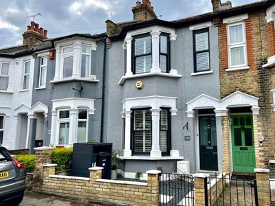Terraced house to rent in West Grove, Woodford Green, Essex IG8
