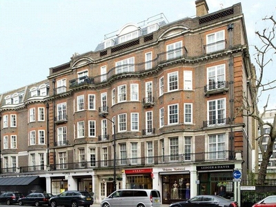 4 bedroom apartment for sale in Davies Street, Mayfair, W1K