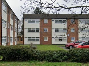 1 Bed Flat/Apartment To Rent in Addlestone, Surrey, KT15 - 687