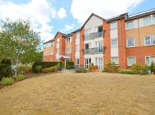 1 bedroom apartment for sale in Hughes Court, Lucas Gardens, Luton, Bedfordshire, LU3 4BN, LU3