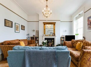 1 bedroom apartment for sale in Winchcombe Street, Cheltenham, GL52