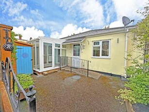 1 bedroom detached bungalow for sale in St Thomas, Exeter, EX2