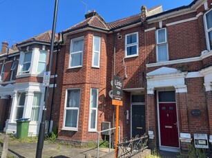 1 bedroom flat for rent in Flat E, Bernard Street, Southampton, SO14