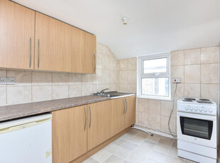 1 bedroom flat for rent in High Street, Chislehurst, BR7