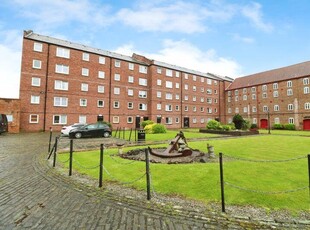 1 bedroom flat for rent in High Street, Hull, HU1