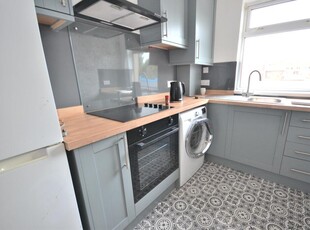 1 bedroom flat for rent in Holderness Road, Hull, HU9